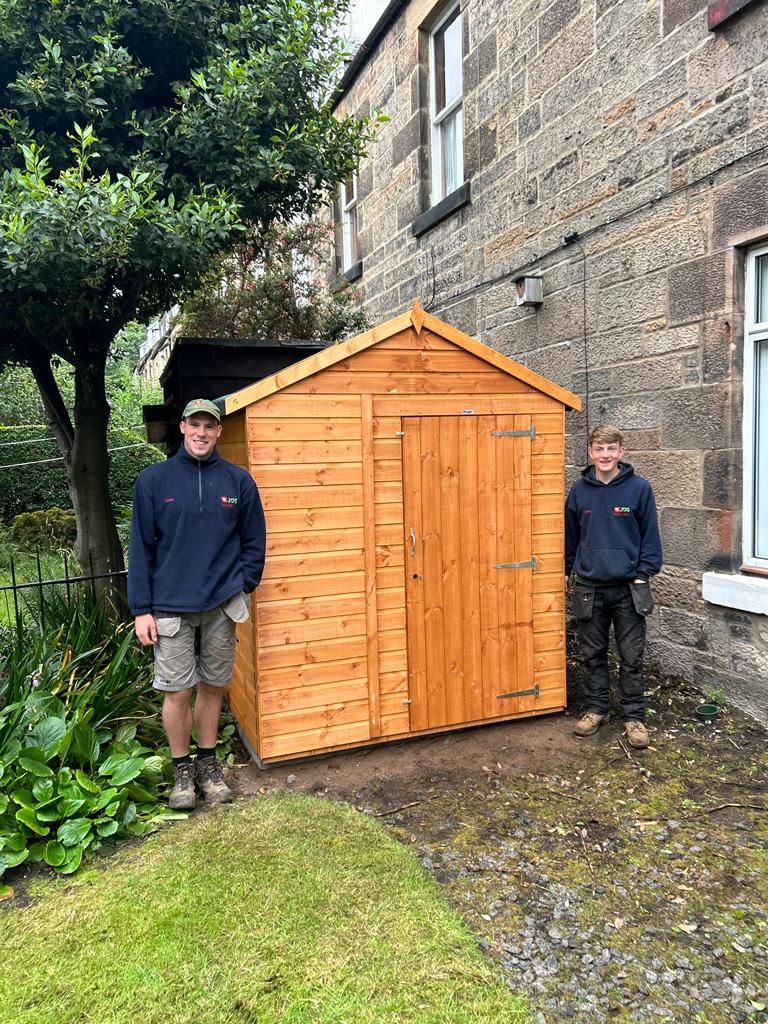 Would you like an apex roof shed delivered and built in your Edinburgh garden? click for an apex roof shed quote in the Edinburgh area.