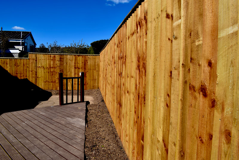 New Garden feather edge fence quotes in Edinburgh and Midlothian