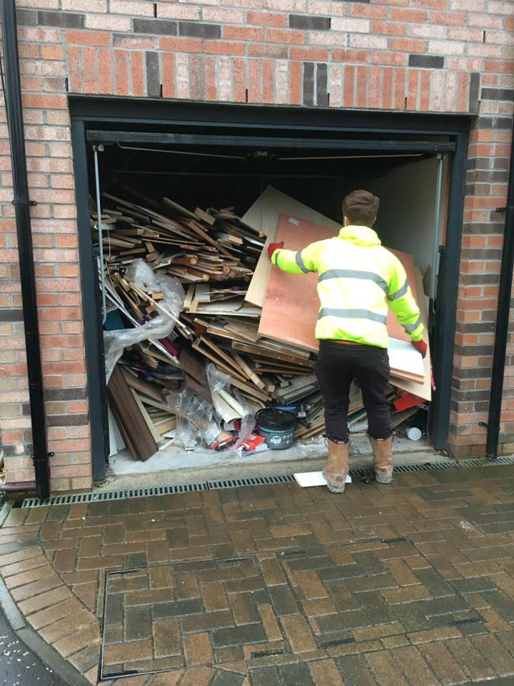 Builders waste collection in Edinburgh, click here for a quote and book online